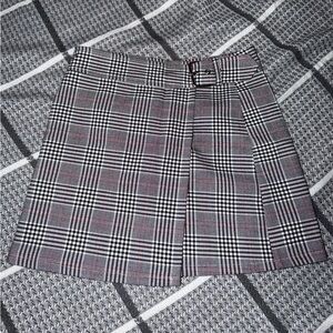 Forever 21 Black and White Plaid Skirt